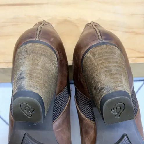 OLUKAI WOMEN'S HO'OU'I Leather Heeled Booties Brown Size 8.5