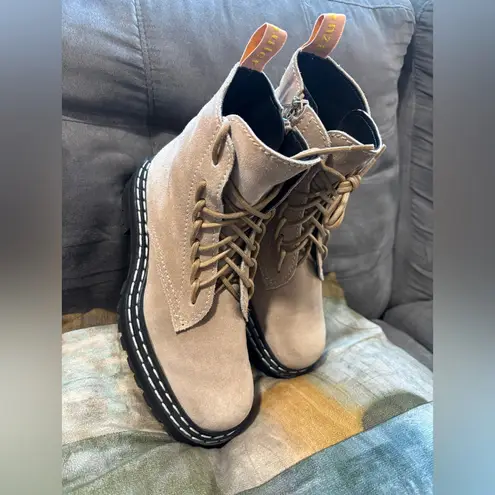 Proenza Schouler ๐๐PROENZA SHOULER Women's Tan Lace-Up Ankle boots ๐ฅพ ๐๐size 37 US 7