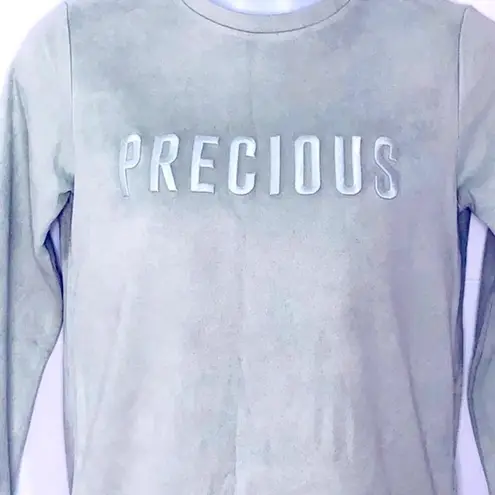 max Crew Neck Faux Suede Textured PRECIOUS Embroidered Sweatshirt size Medium Green