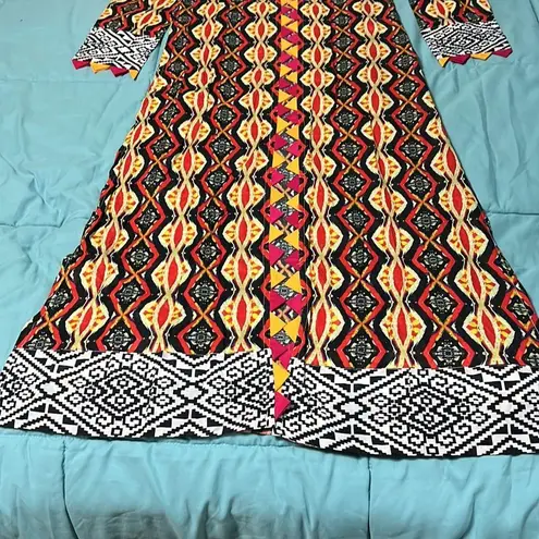 NWT Pakistani designer rang ja. Size small. Stunning long open gown style. Black