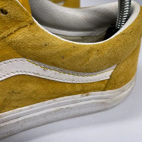 Vans Size W 8 M 6.5 Mustard Yellow White Suede Old Skool Sneaker Scotchgard