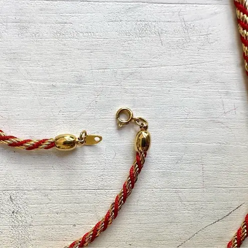 Trifari Vintage gold tone red twisted rope necklace
