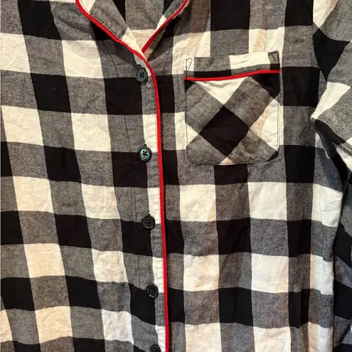 Wondershop Black and White buffalo check/red piping Pajama Set women’s XS