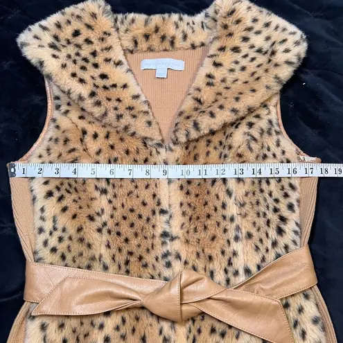 Luxury Faux Leopard Print Vest with Leather Belt Trim Sleeveless Winter Fashion Tan Size XS