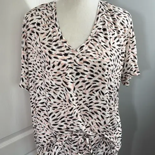 Soma Cool Nights Pink and Black Top and Matching Pants Set.