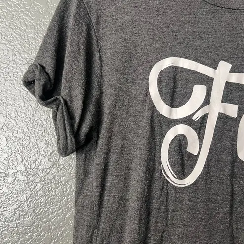 Women’s M Faith Inspirational Graphic Tee Dream Believe Achieve T