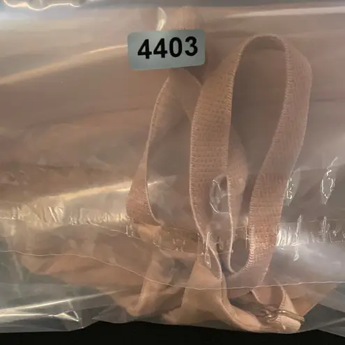 Pepper Bra Womens Medium Tan Wireless Mesh Lightly Padded Comfort Wirefree