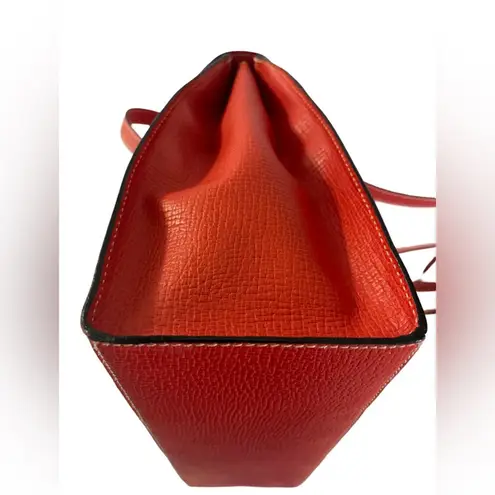 Loewe Red Textured Leather Shoulder Tote Bag Vintage Spain Authentic Luxury