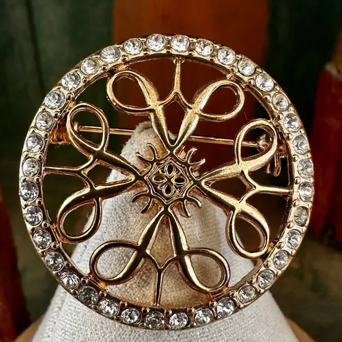 Nina Ricci for Avon NRT Rhinestone Brooch Gold Tone Vintage