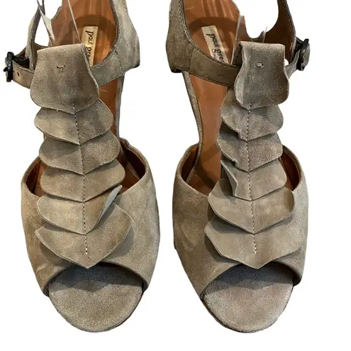 Paul Green  Lava T-strap Taupe Suede Ruffle Platform Heels Sandals