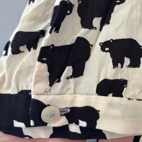 Anthropologie  Maeve Woodland Walk Black Bear Print Shirt size 6