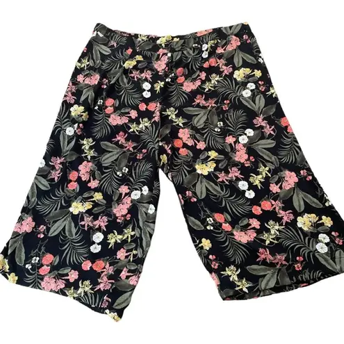 Liz Claiborne  black floral wide leg pant