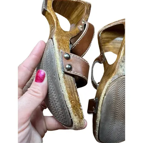 Italian Shoemakers Contesa Wood Look Wedge Brown Sandals Sz 6 Made In Italy