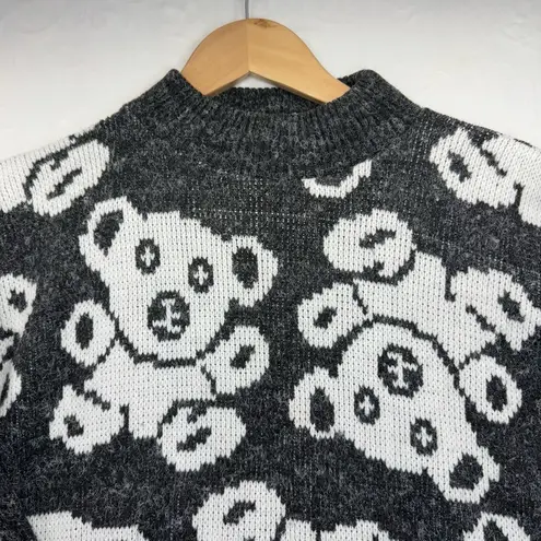 Vintage 90’s Y2K Black and White Teddy Bear Fuzzy Sweater by Needles & Yarn L Size L