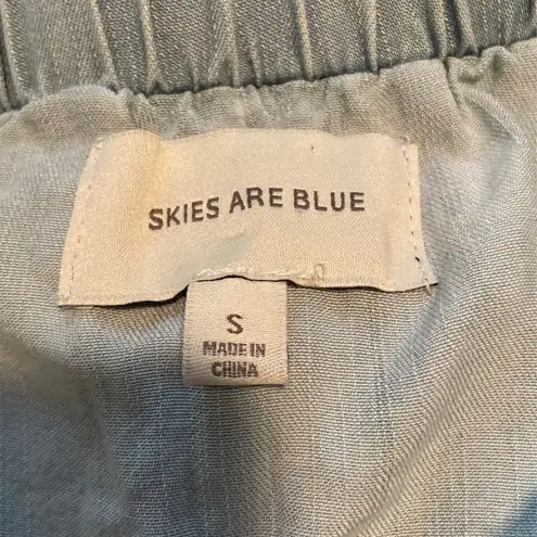 Skies Are Blue Off The Shoulder Chambray Blouse