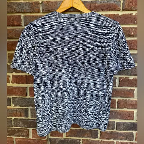 Alfred Dunner L Women top jewel/rhinestone Black/white short sleeve layered look Black Size L