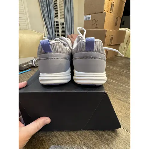 Vionic Cassis Shoes - Women's, Light Grey, Size 8 Sneaker Tennis Shoe Comfort