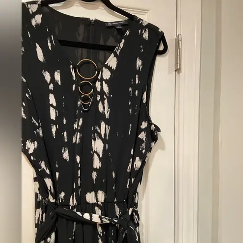 INC Size L Black White Mandala Wide Leg Cropped Jumpsuit Gold Ring Detail Belted