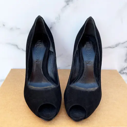 Alexander McQueen knotted leather-trimmed black suede pumps IT 36 US 6
