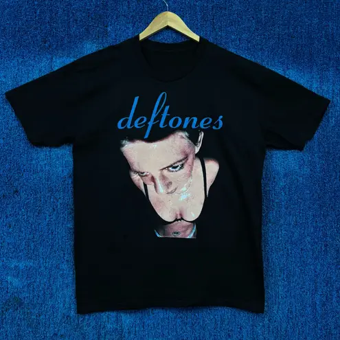 Deftones Nu Metal Band Graphic T-Shirt Size Large