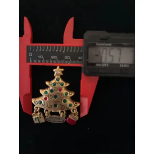 Christmas Tree Brooch Pin Enamel Gift Mitten Merry Christmas Charms Gold Tone