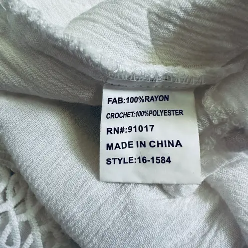 Solitaire Swim White Bohemian Cold Shoulder Swim Cover Up/Tunic Size L