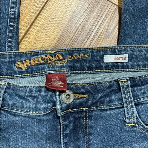 Arizona Jeans Arizona Jean Company Blue Straight Leg Jeans