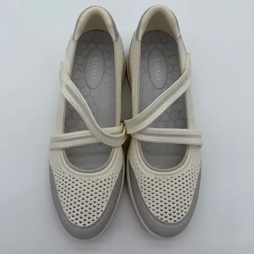 Vivaia Isabeli Walker Pro Mesh Mary Jane Sneaker Comfort Flats Flower Grey 8 Gray