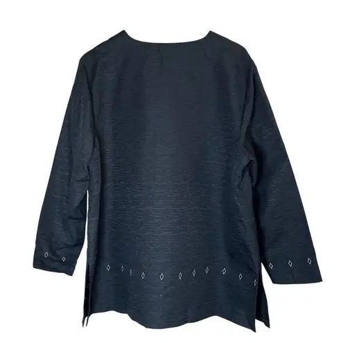 DUE per DUE Vintage Womens Button