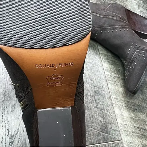DONALD J. PLINER Vegas Brown Leather Studded Heeled Boots Size 7
