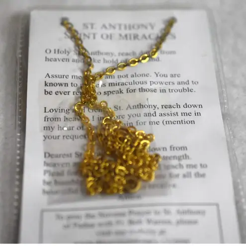 Source Unknown NIP St. Anthony Medallion Gold Tone Link Chain Pendant Necklace thumbnail 3