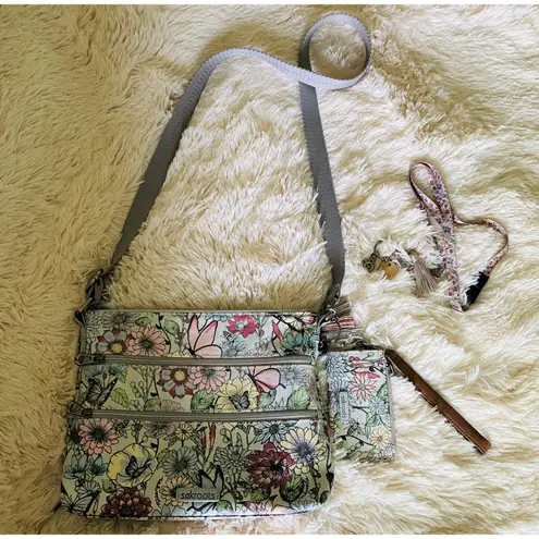 Sakroots Floral Crossbody Bag with ID Lanyard and Bee Keychain Boho Purse