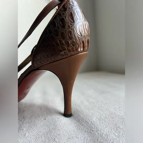 Donald Pliner Donald J Pliner Leather Peep Toe Heels