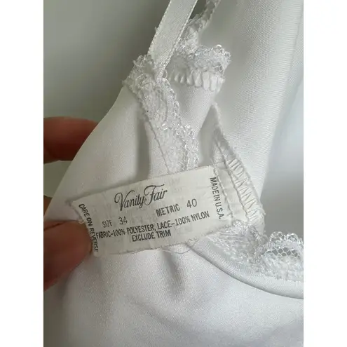 Vanity Fair Cami woman'sWhite Lace Trim Cami Tank Top Adjustable Straps Size 34