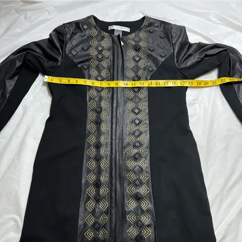 Peter Nygard black faux leather and knit embellished zipper jacket sz S