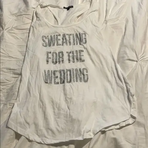 None Sweating for the wedding white tank size L