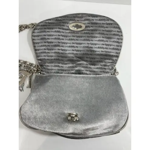 Twiggy London Gray Tufted Embellished Velvet Evening Mini Bag with Chain Strap
