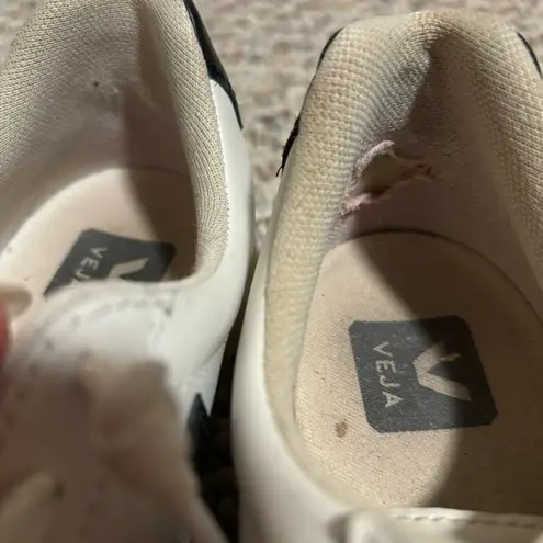 VEJA Esplar Logo Leather Low-Top Sneakers White Black- Size 36 (5)