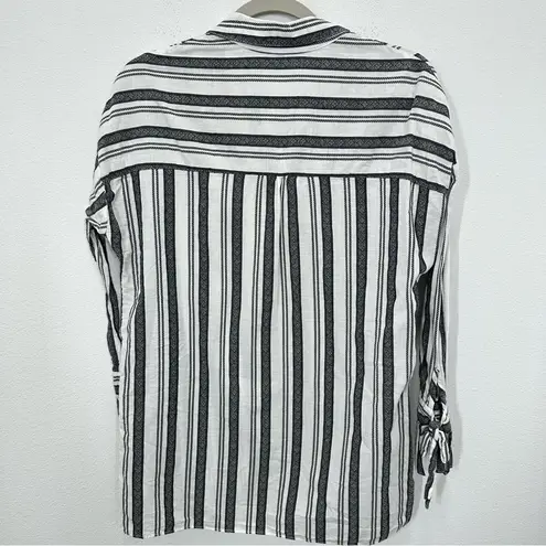 Drew Women's Size Small Grey Black White Striped 100% Cotton Button Up Blouse