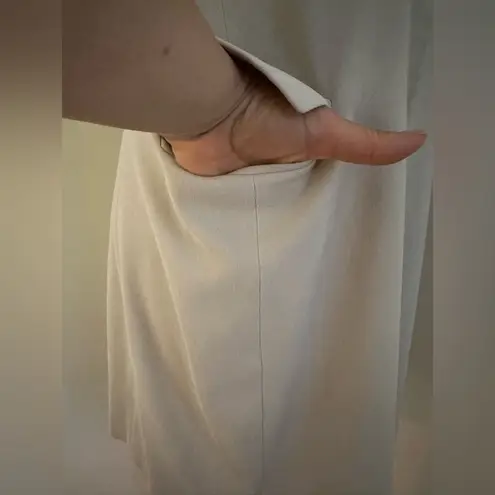 JOHN MEYER OF NORWICH Beige Long Coat & 2 Big Pockets Reverse Hiden Buttons.Sz L Size L