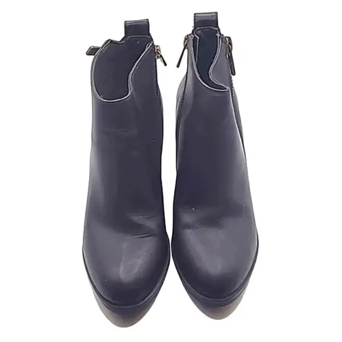 Journee Collection Women’s Black Ankle Booties Size 7 Side Zip Block Heel