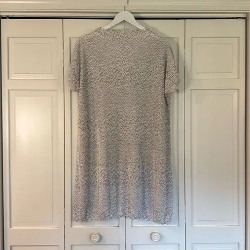 Nothing Fits but pleated cap sleeve dress maternity White Size M