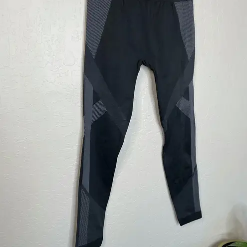 Special One •  • active pants