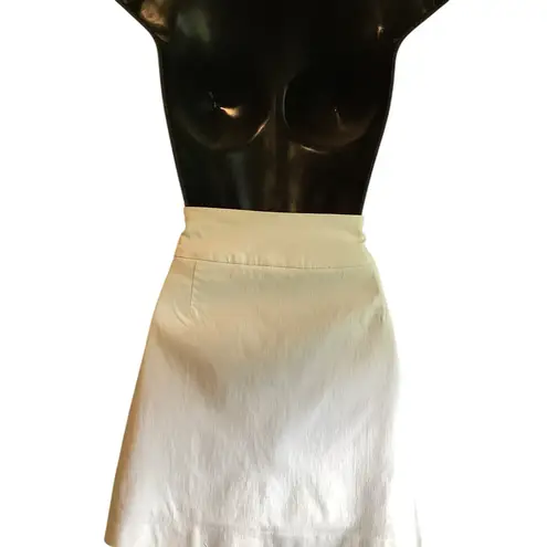 Attyre White Mini Skirt Skort Stretch High Quality WORN ONCE Size 8