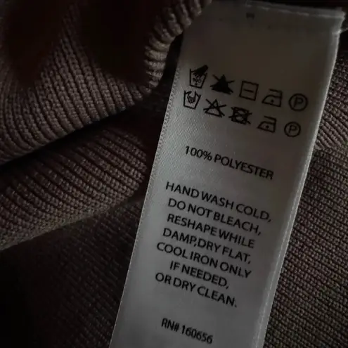 Happily Grey Ribbed long sleeve scoop neck beige/tan crop top size xl Tan