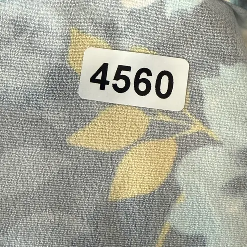 Yumi Kim Floral Blouse Medium Roll Tab Sleeve Button Down V Neck Womens