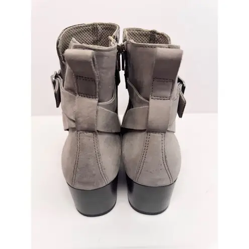 Ecco Classic Boots Size 10 US Taupe Leather Suede Block Heel Booties