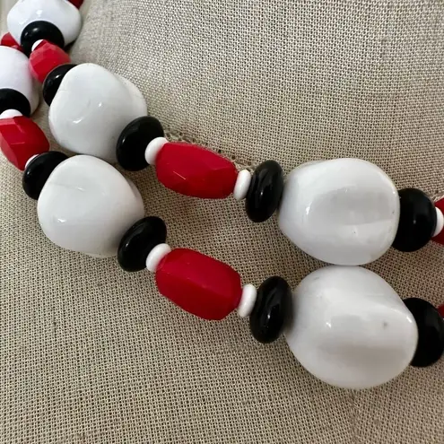 Monet Vintage retro Beaded Necklace Red White Black