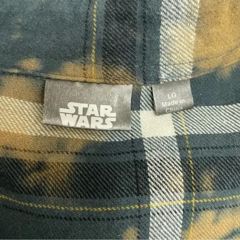 Star Wars Top The Mandalorian Grogu Baby Yoda Plaid Grunge Flannel Size Large