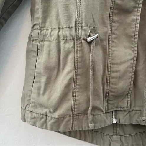 H&M  Divided army green military utility style hooded jacket size 6 - Image 6